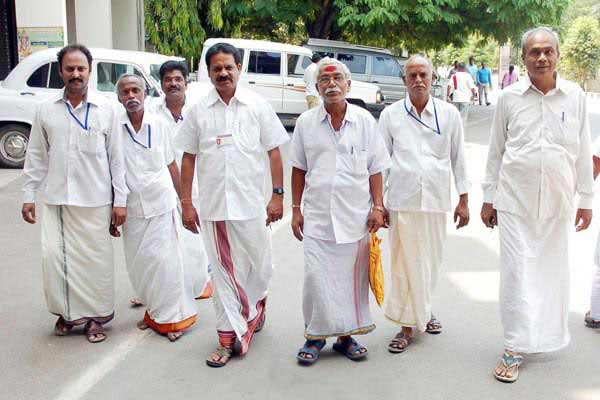 TTD Dress Code for Devotees and VIPs in Tirumala